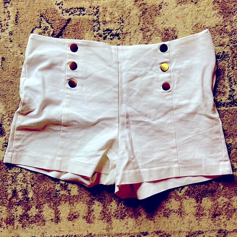 Loft Shorts